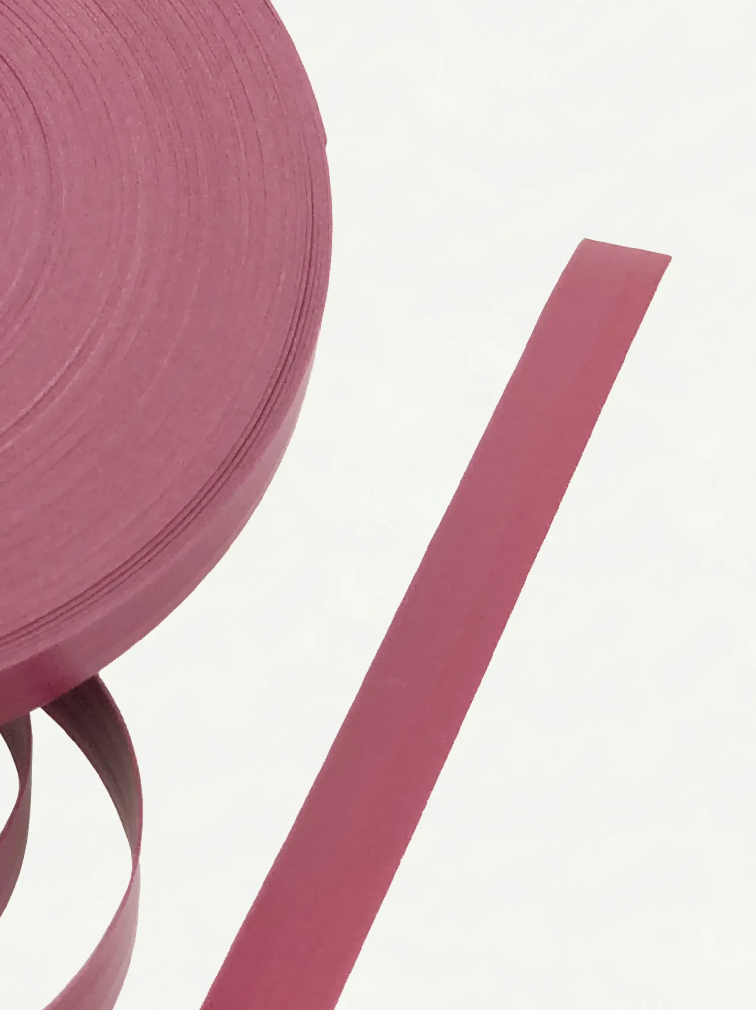 Fortuna Pearl Wine Red / Burgundy 15mm | Texture-002 | PP Band for Crafting | Alaudae Japan