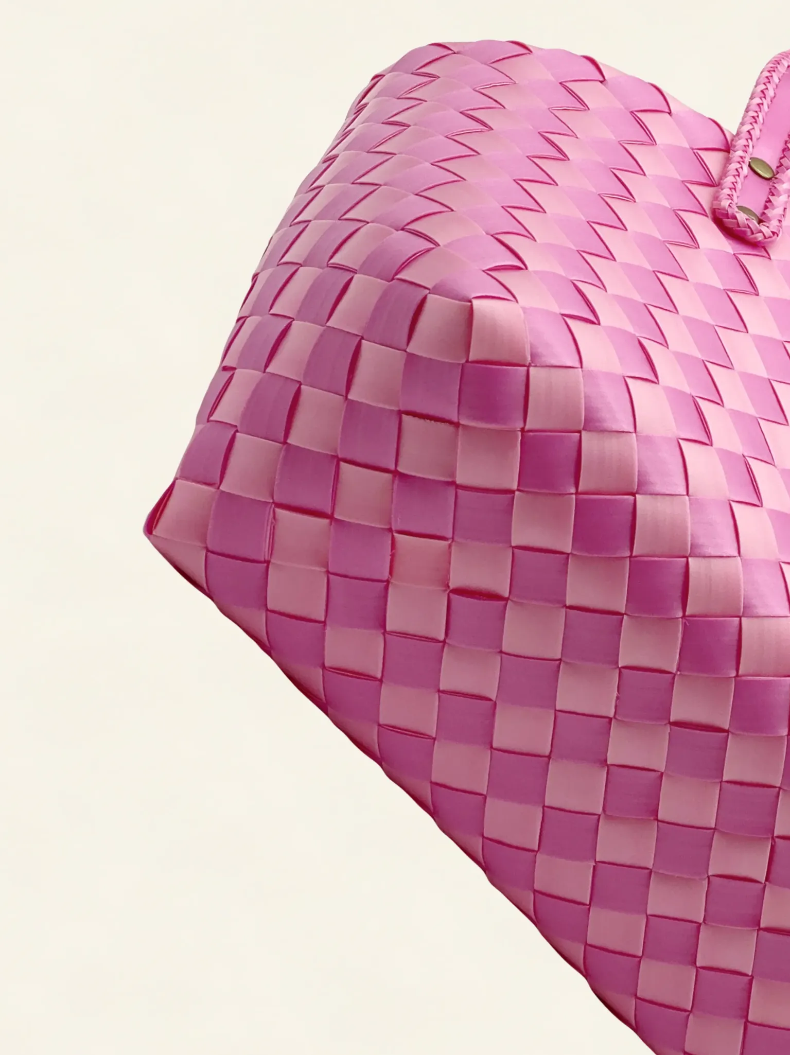Prototype VIII | Light Coral Pink × Peach Blossom | Diamond Lattice 9-Cell | Stitched Handle | Side-Lay-033 | PP Band Craft | Alaudae Japan