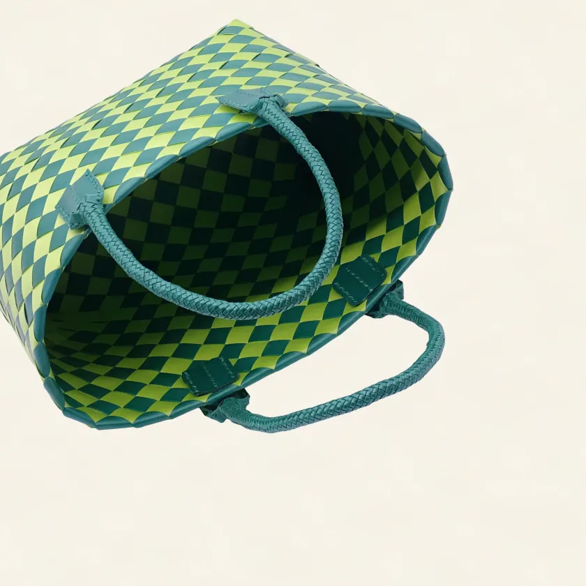 Prototype VII | Sap Green × Forest Green | Diamond Lattice 9-Cell | Side-Lay Close-up-012 | PP Band Craft | Alaudae Japan
