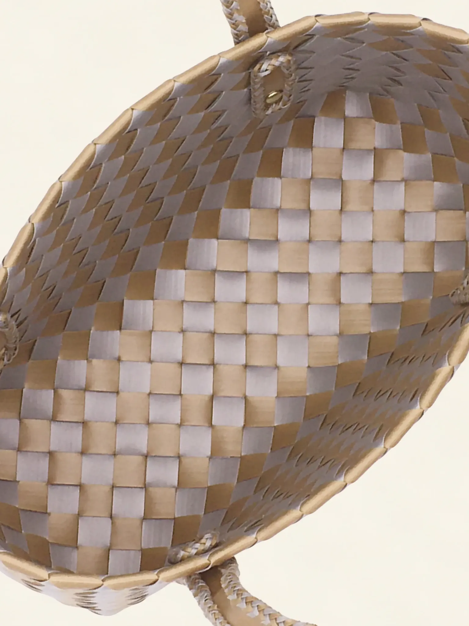 Forutuna Weave | 15mm | Golden Yellow × Silver Grey | Diamond Lattice 7-Cell | Center Close-up-040 | PP Band Craft | Alaudae Japan