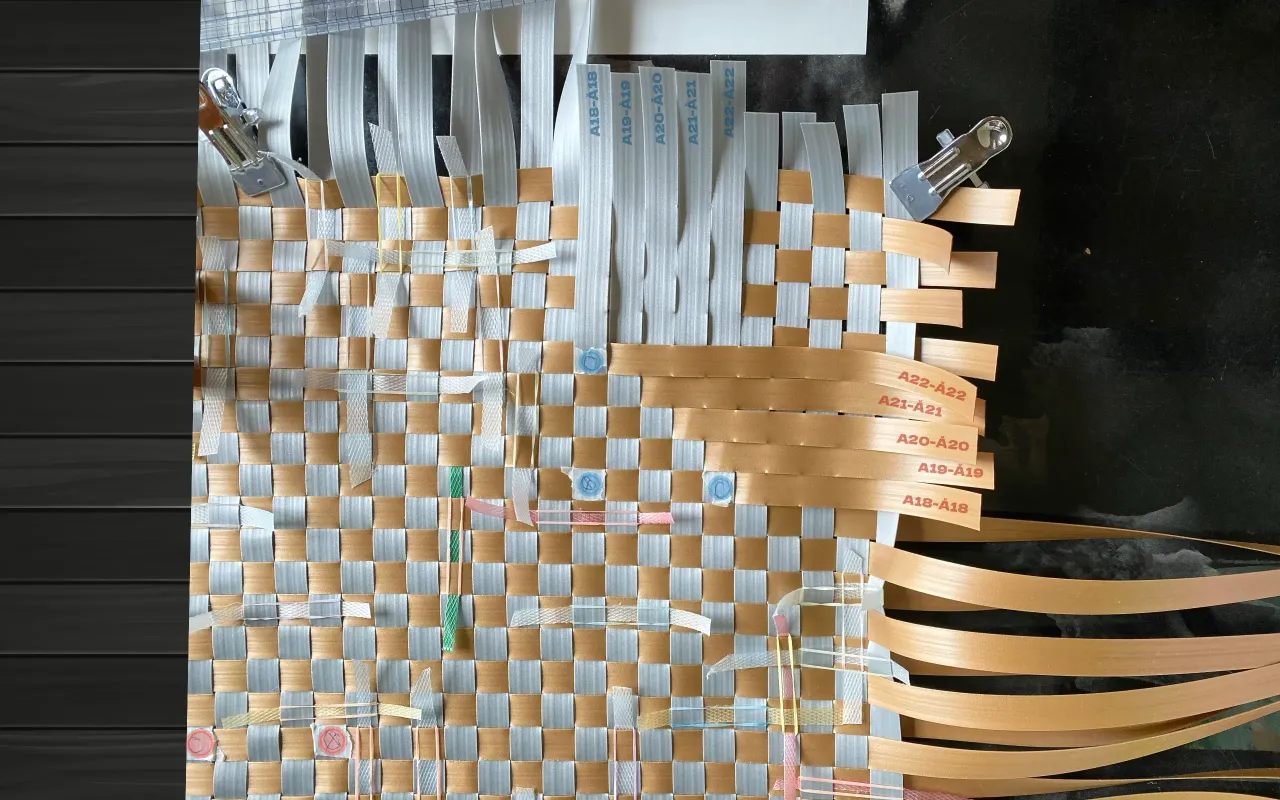 フォルトゥナ編みの折り込み開始！