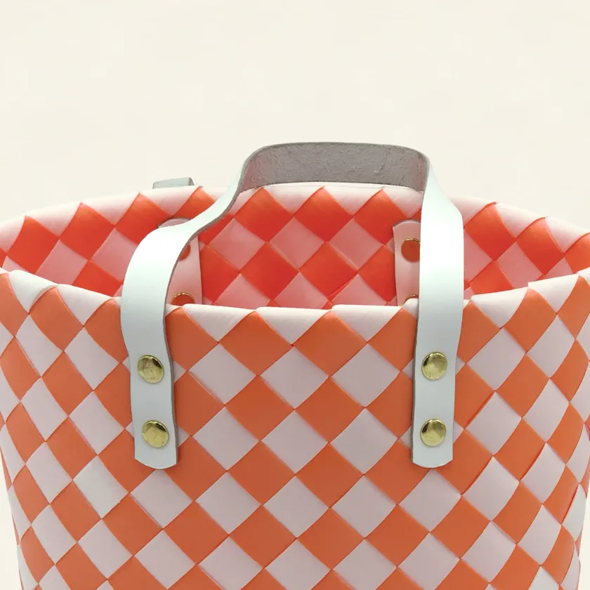 Prototype I | Deep Orange × Pure White | Checkered Lattice | Genuine Leather Handle | Center Close-up-007 | PP Band Craft | Alaudae Japan
