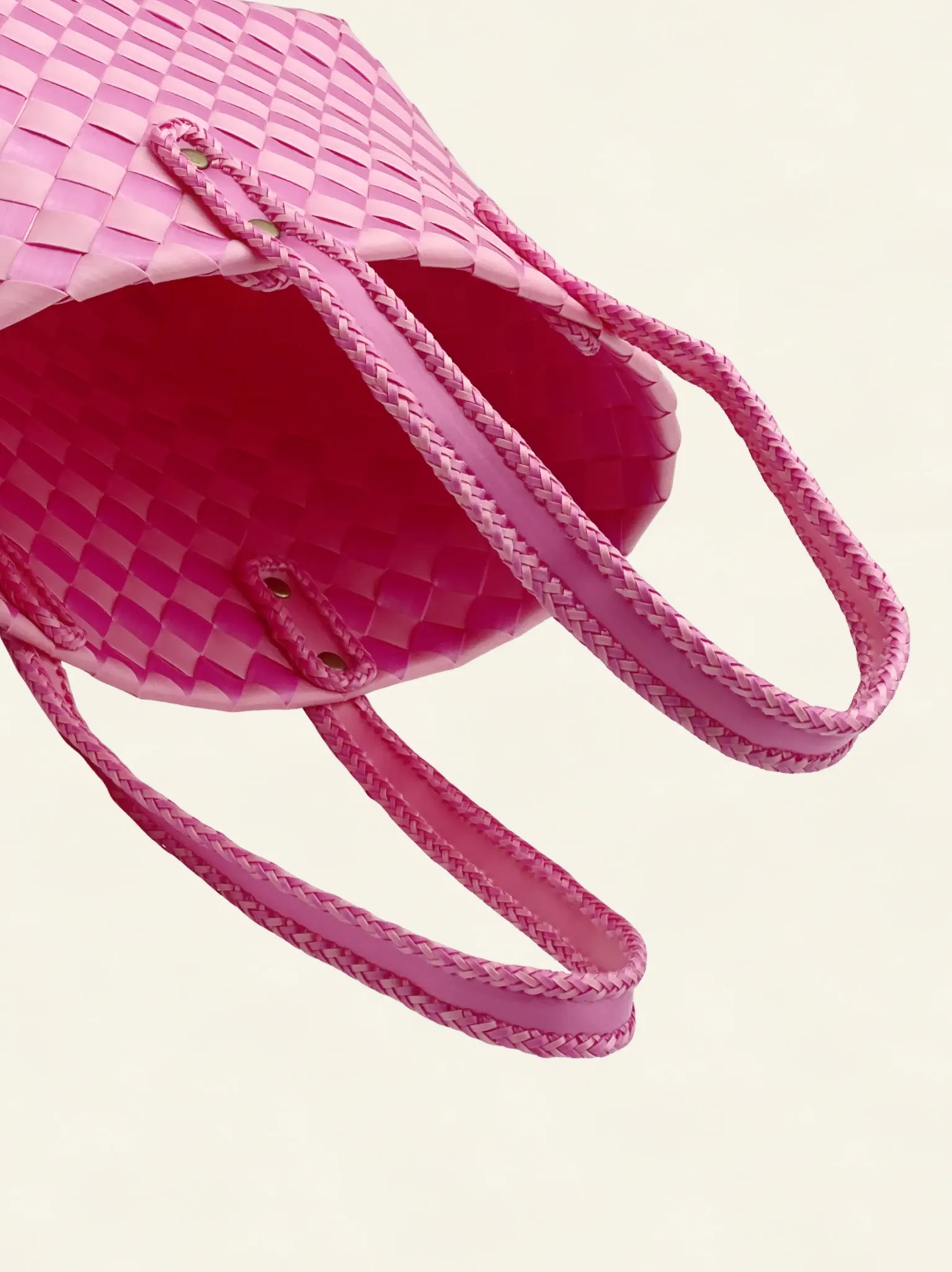 Prototype VIII | Light Coral Pink × Peach Blossom | Diamond Lattice 9-Cell | Stitched Handle | Side-Lay-043 | PP Band Craft | Alaudae Japan