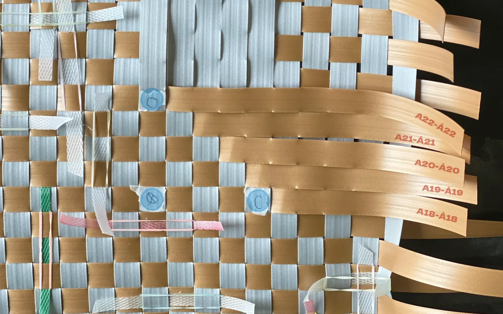 A18-Ǎ18間からA22-Ǎ22間をB39上面まで出した状態