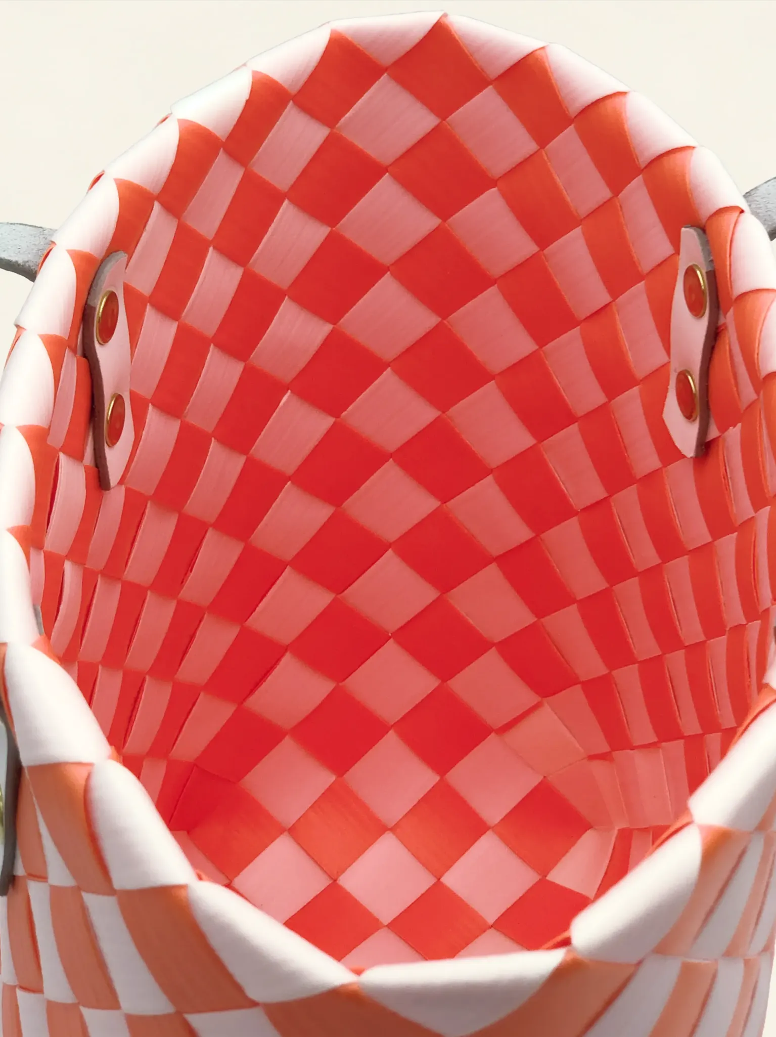 Prototype I | Deep Orange × Pure White | Checkered Lattice | Genuine Leather Handle | Center-009 | PP Band Craft | Alaudae Japan
